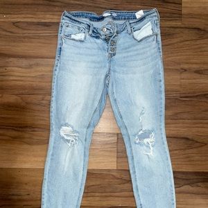 Woman’s cropped jeans - size 12